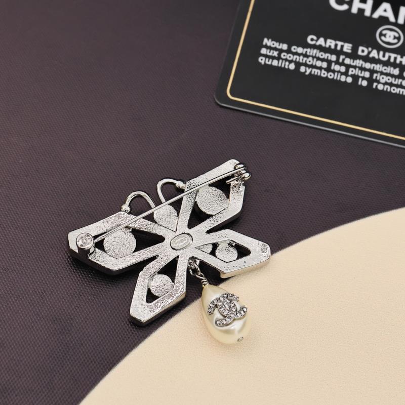 Chanel Brooch YCB72003