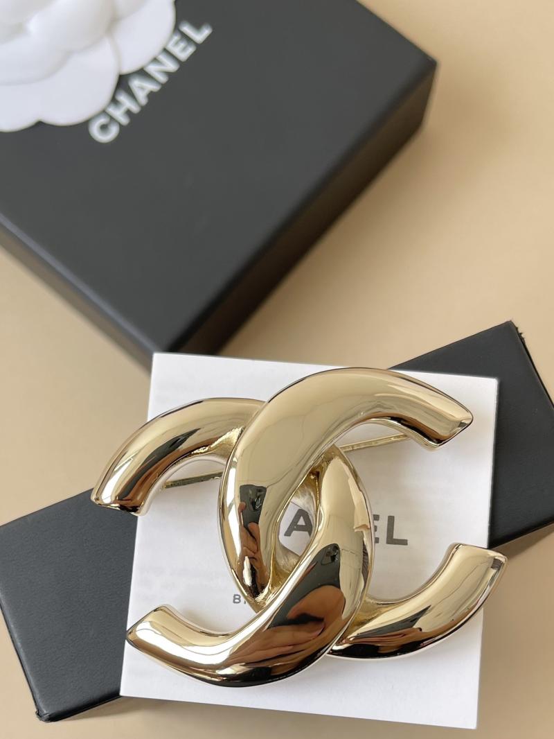 Chanel Brooch YCB72014