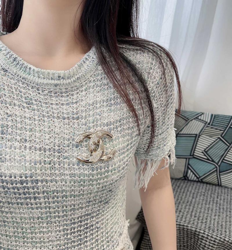 Chanel Brooch YCB72016