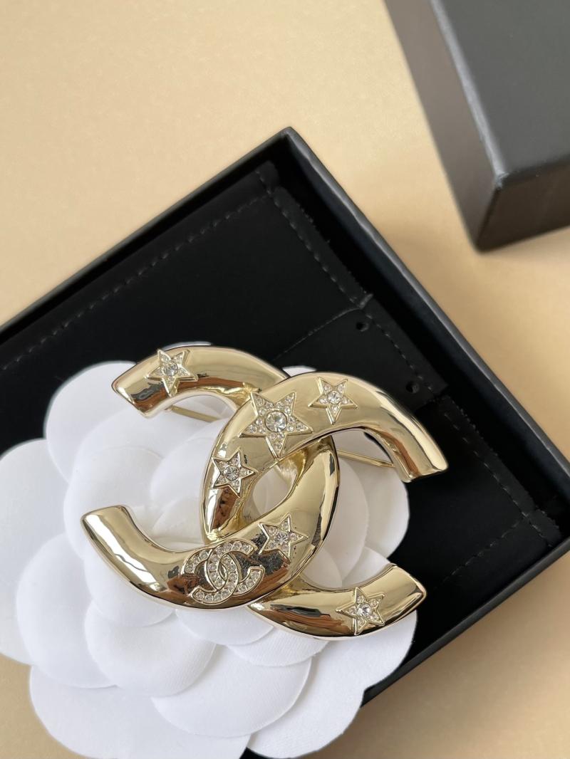 Chanel Brooch YCB72016