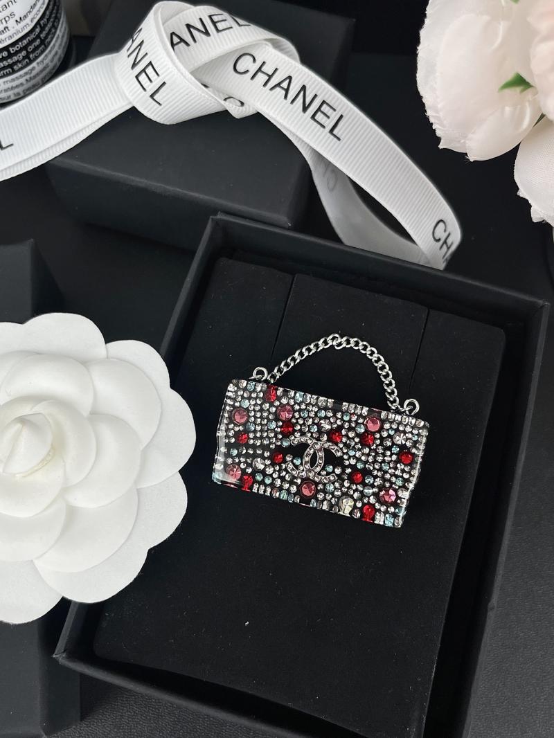 Chanel Brooch YCB72406