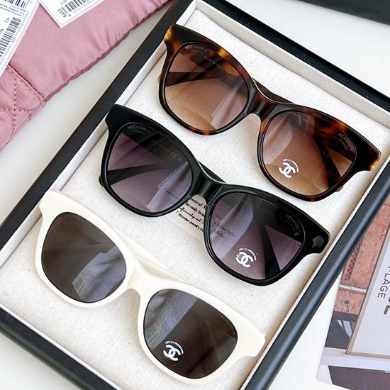 Chanel Sunglasses CH5482