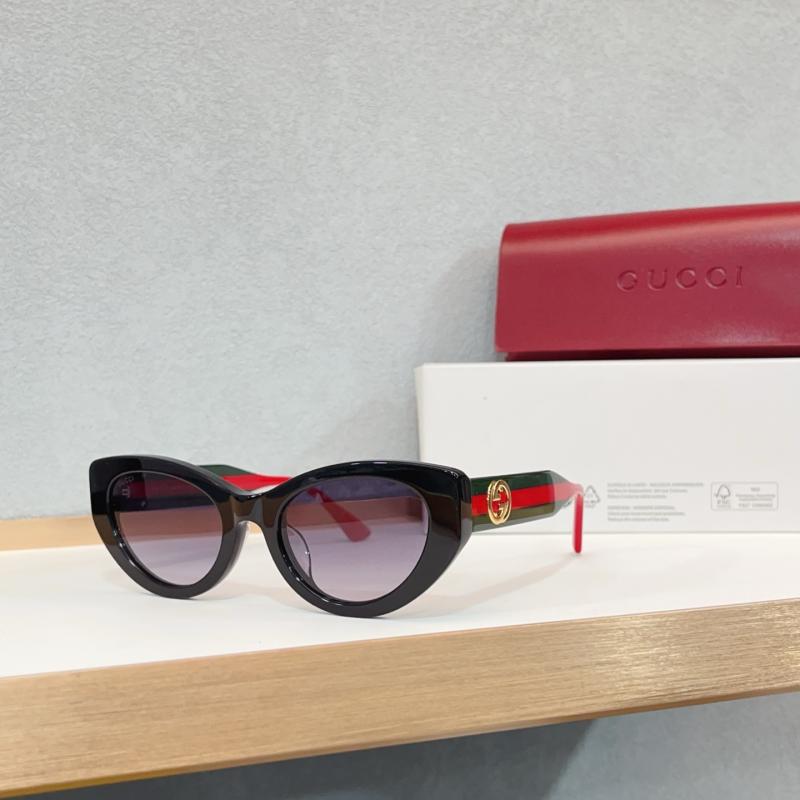 Gucci Sunglasses GG1862S
