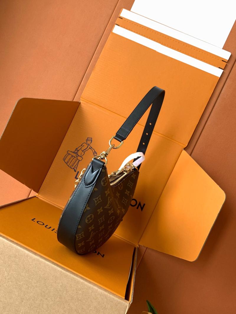 Louis Vuitton Cookie BB M15056