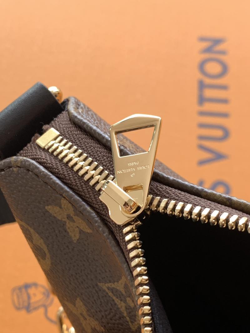 Louis Vuitton Cookie BB M15056