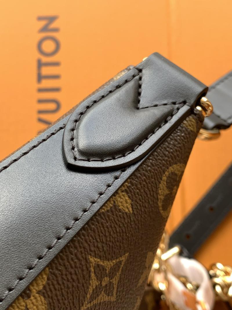 Louis Vuitton Cookie BB M15056