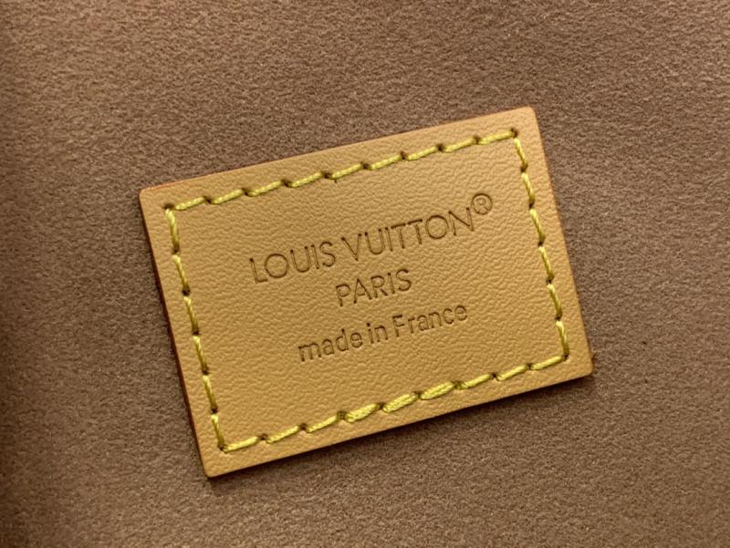 Louis Vuitton Pochette Camille M26583