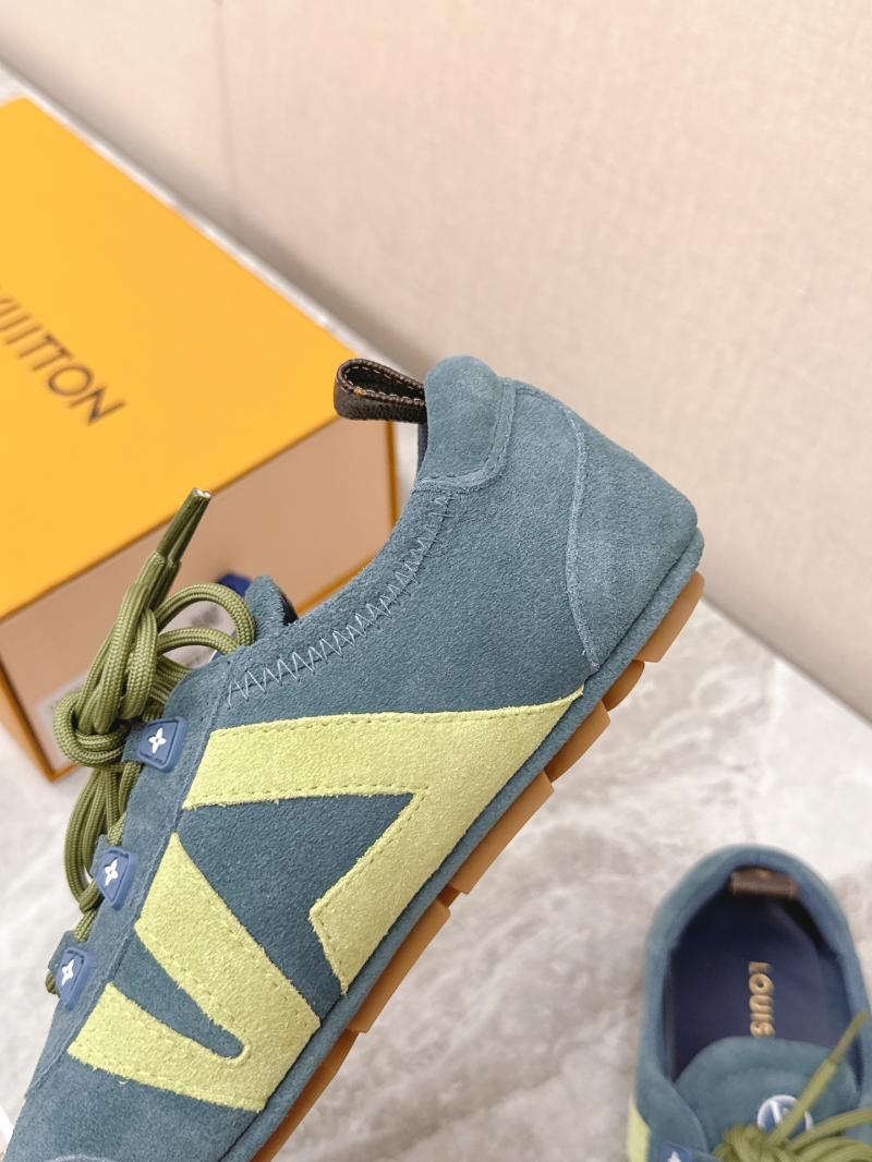 Louis Vuitton Sneakers SLS81306