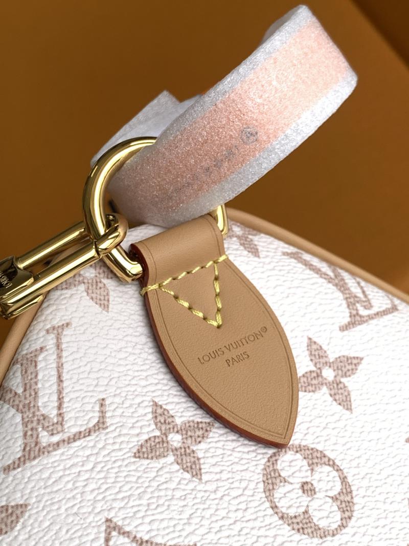 Louis Vuitton Speedy Soft 30 Lucky M15108