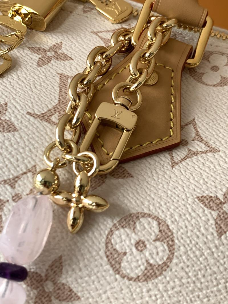 Louis Vuitton Speedy Soft 30 Lucky M15108