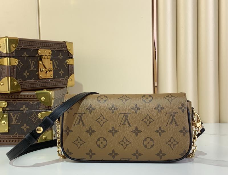 Louis Vuitton Wallet On Chain Ivy M26587