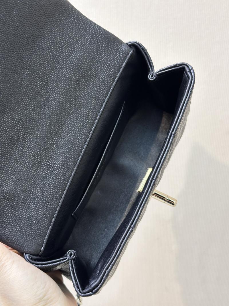 Small Chanel Coco Crush Handle Bag AS5554