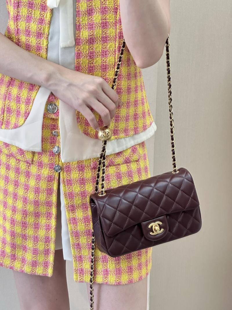 Small Chanel Lambskin Flap Bag Burgundy AS1787