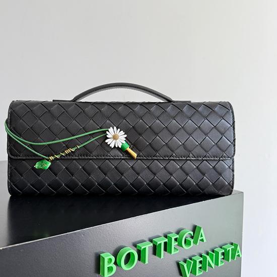 Bottega Veneta Andiamo Clutch Black 836810