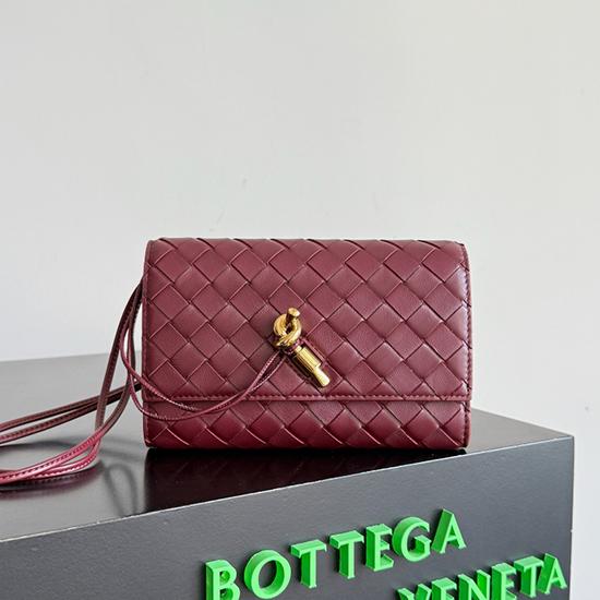 Bottega Veneta Andiamo Pouch Barolo 836940