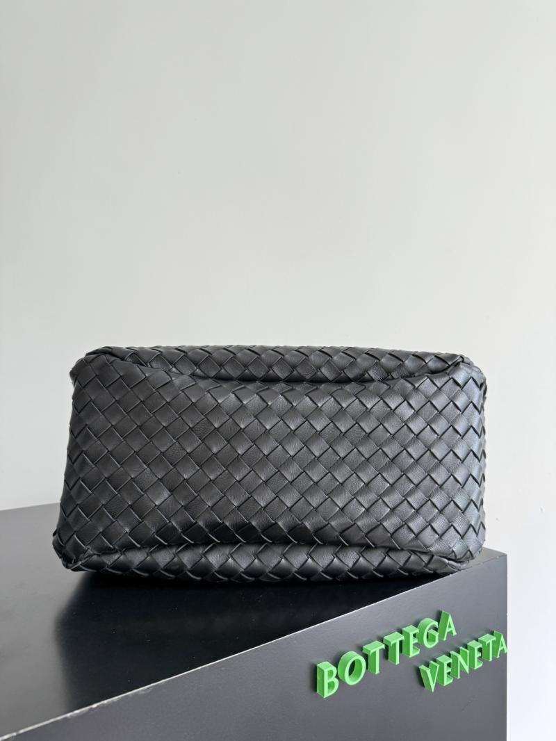 Bottega Veneta Large Campana Black 844250