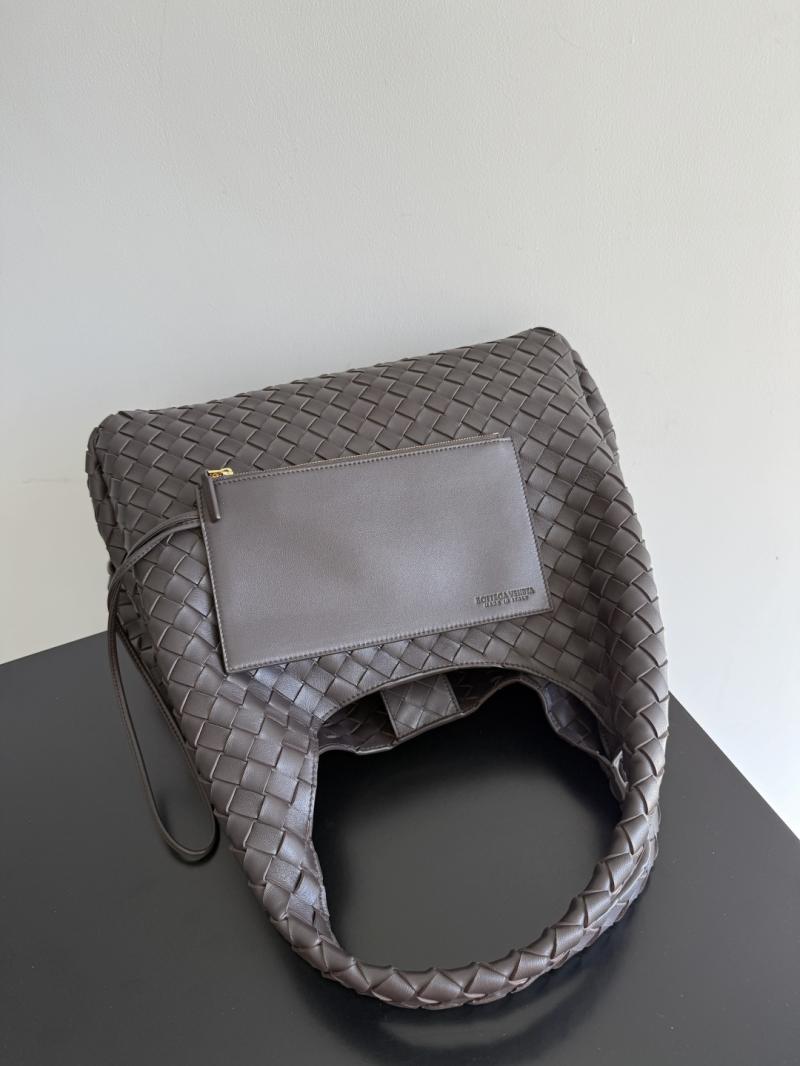 Bottega Veneta Large Campana Fondant 844250