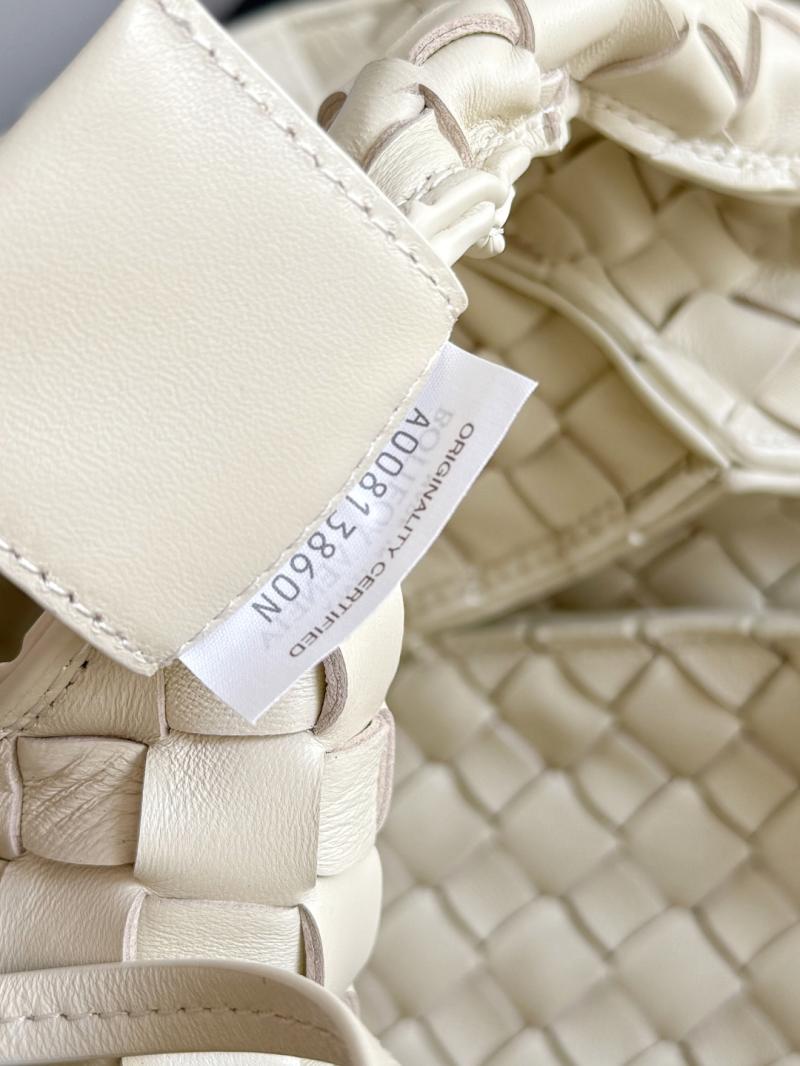 Bottega Veneta Large Campana Sea Salt 844250