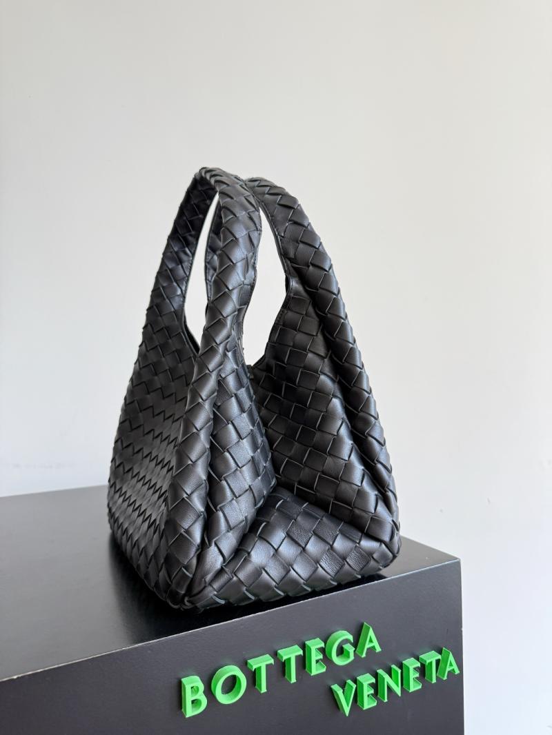Bottega Veneta Medium Campana Black 844249