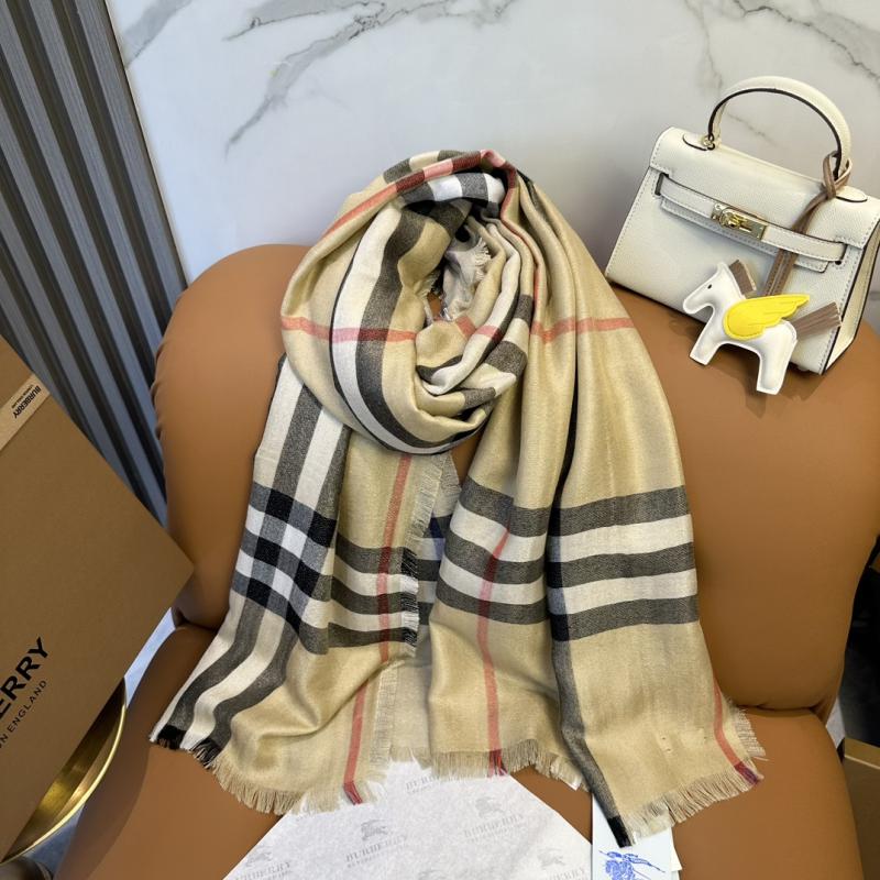 Burberry Scarf DBS91301
