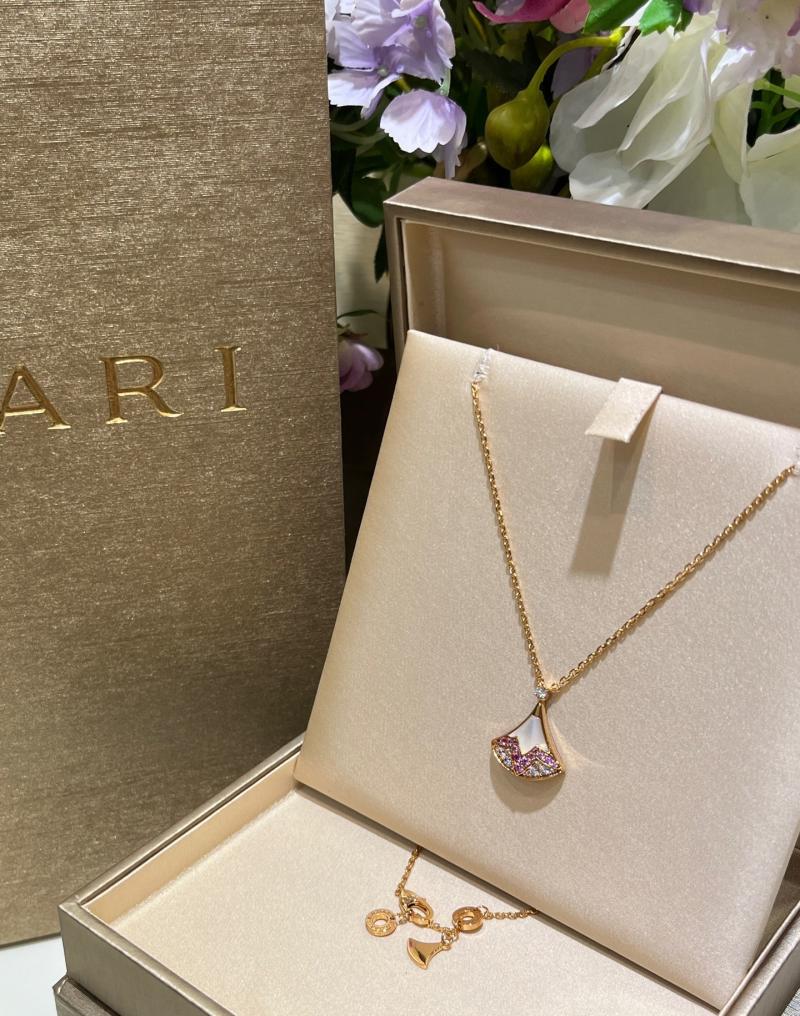 Bvlgari Necklace YBN90701