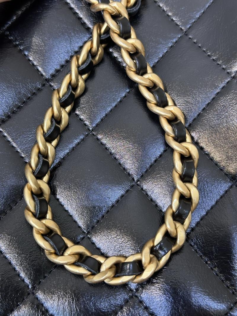 Chanel 25 Shiny Calfskin Medium Backpack AS5600