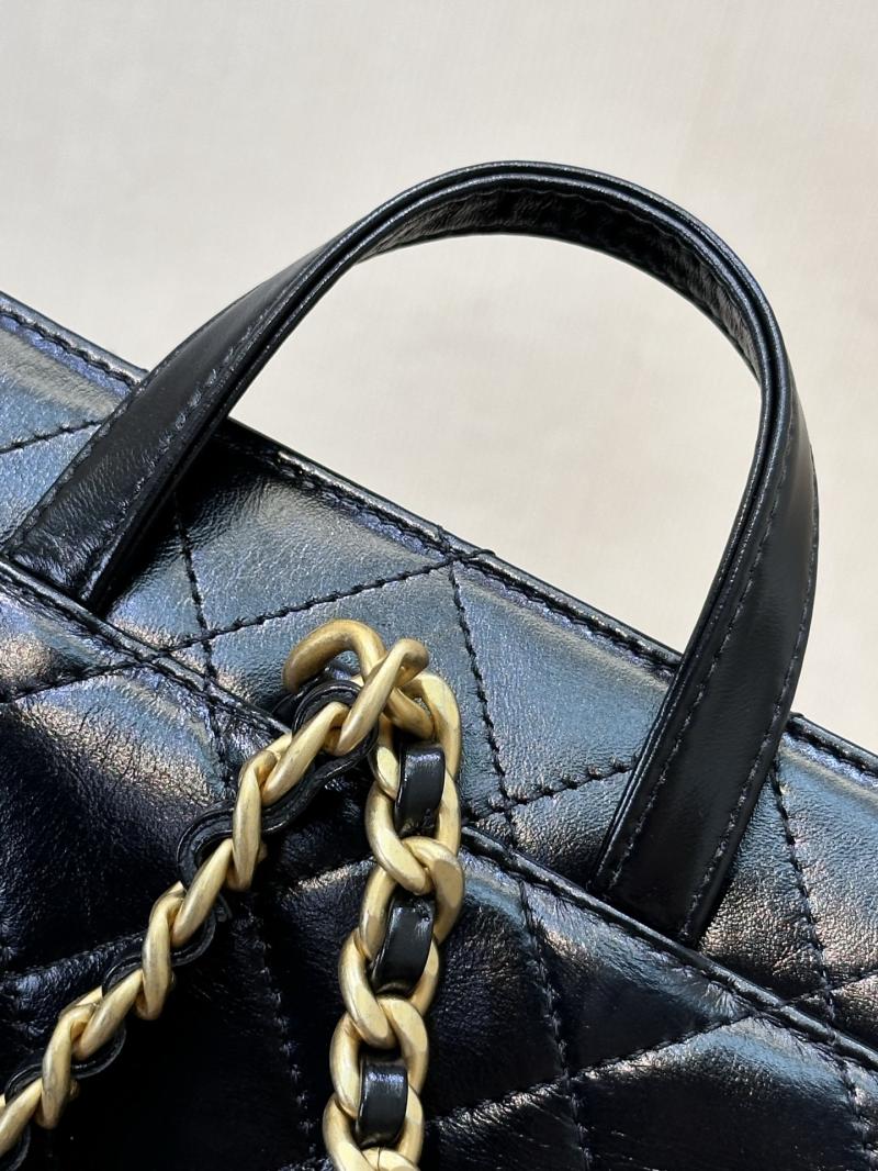 Chanel 25 Shiny Calfskin Medium Backpack AS5600
