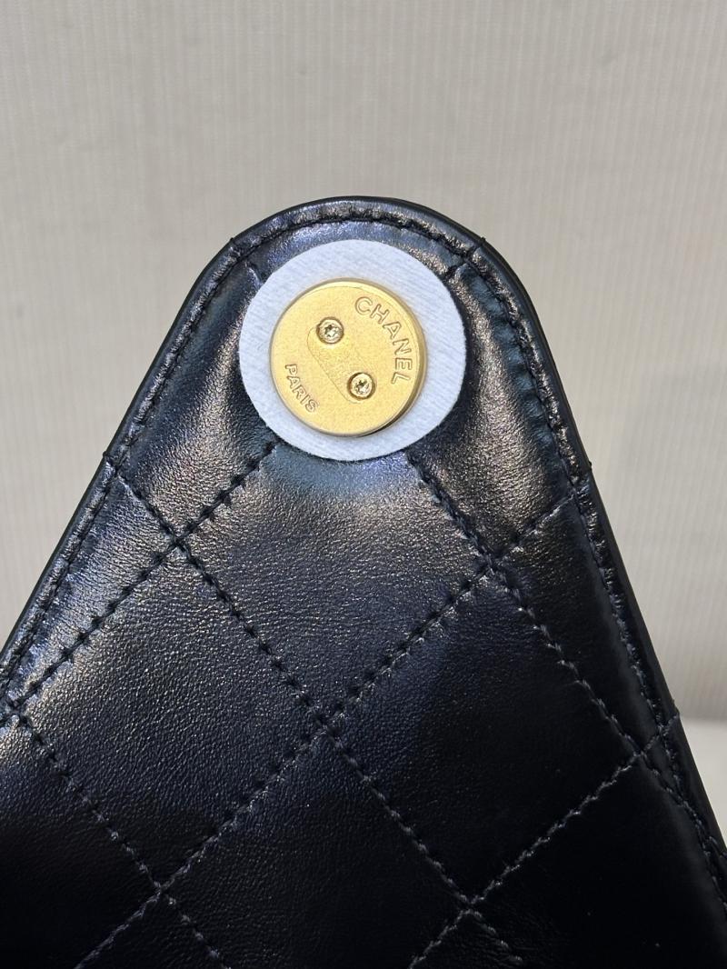 Chanel 25 Shiny Calfskin Small Handbag Black AS5293