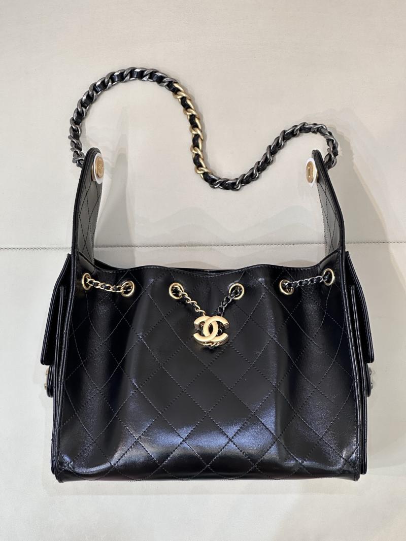 Chanel 25 Shiny Calfskin Small Handbag Black AS5293