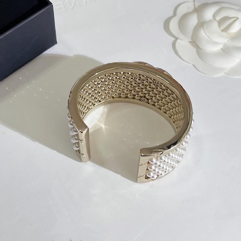Chanel Bracelet YCB90804