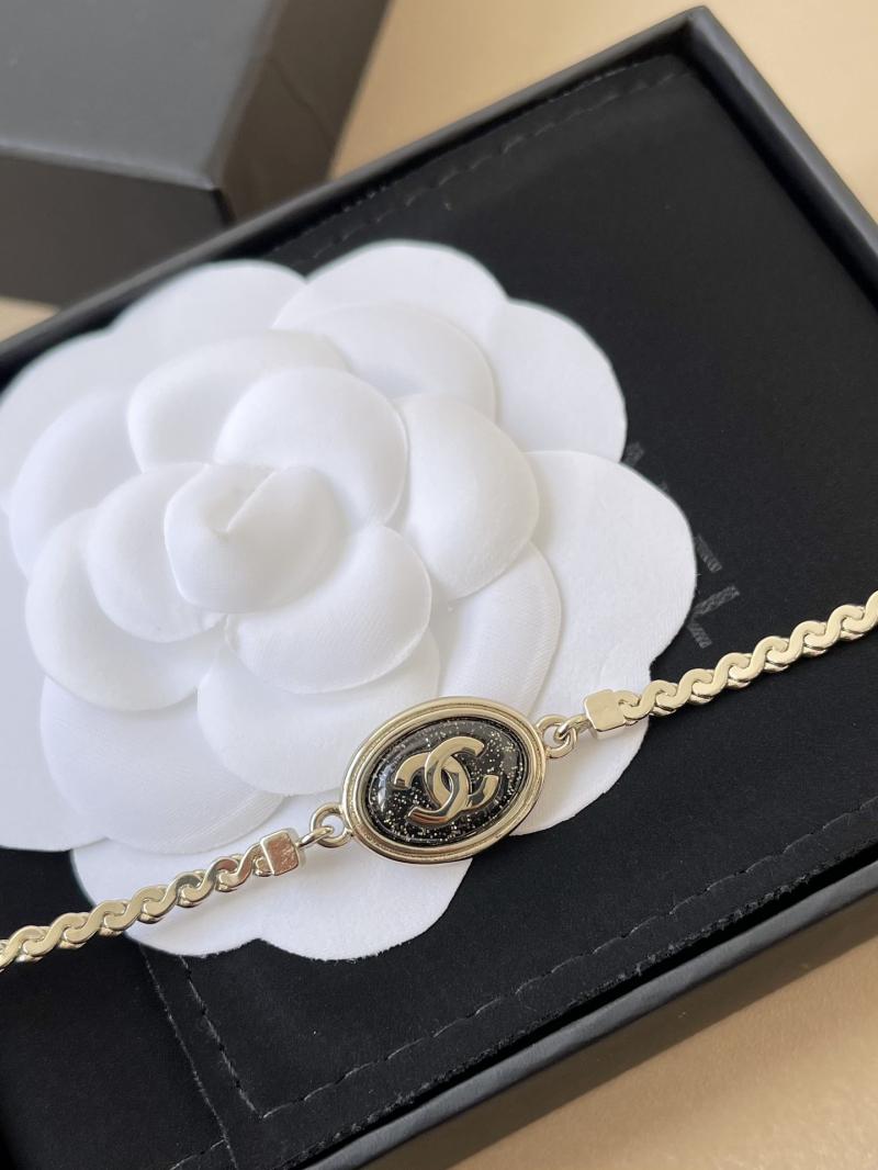 Chanel Bracelet YCB91301