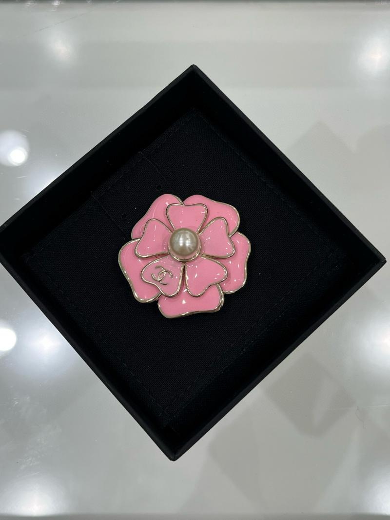 Chanel Brooch YCB90701