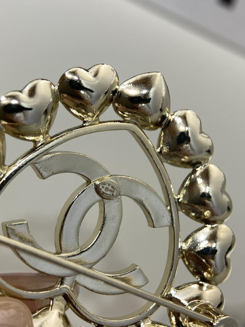 Chanel Brooch YCB91303