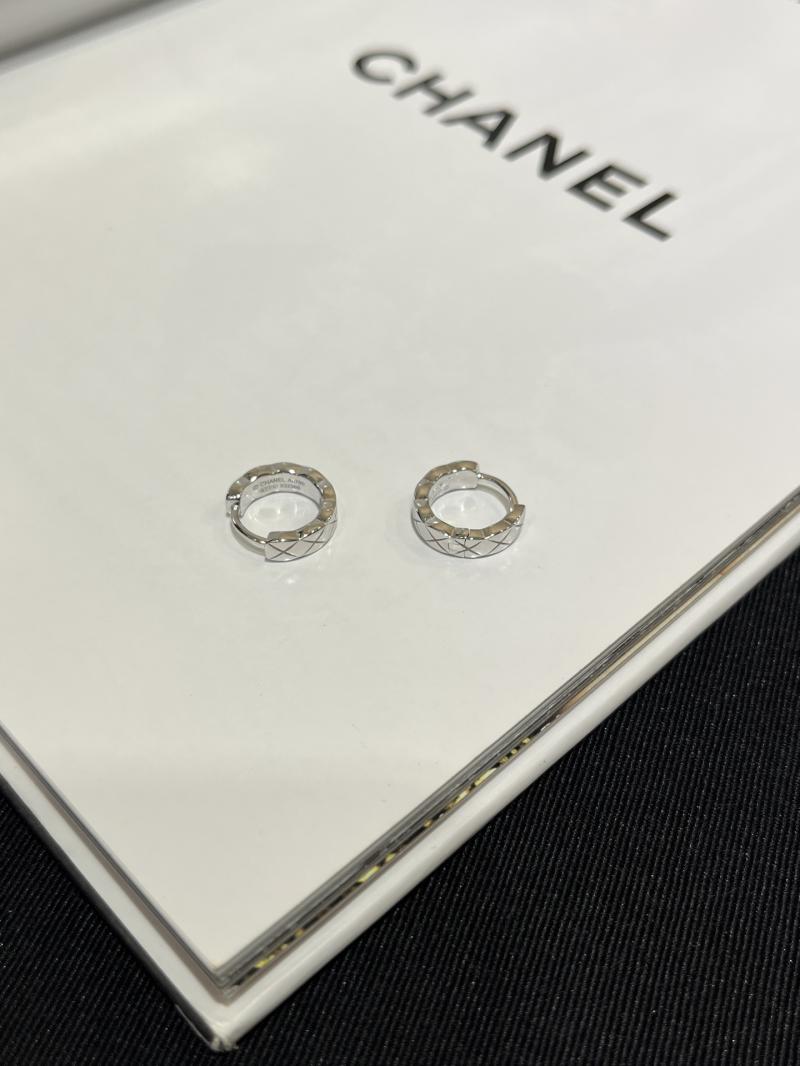 Chanel Earrings YCE90703