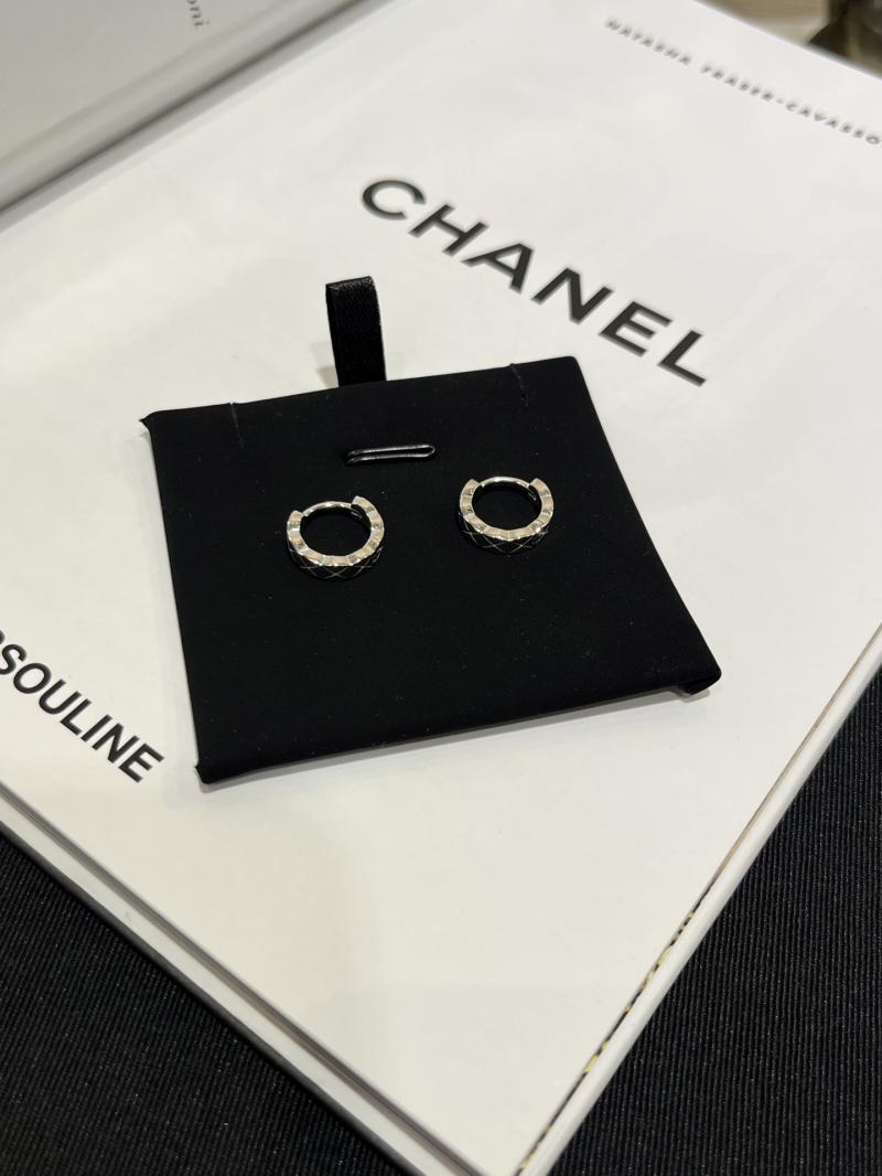Chanel Earrings YCE90703