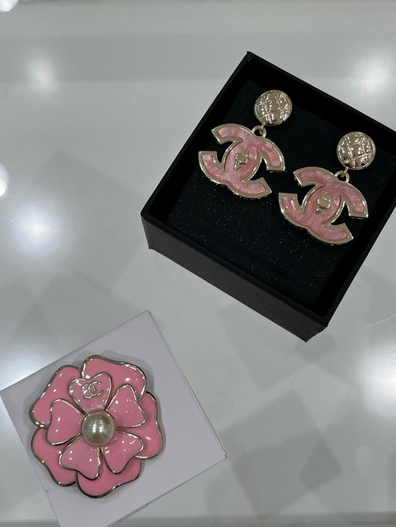 Chanel Earrings YCE90707