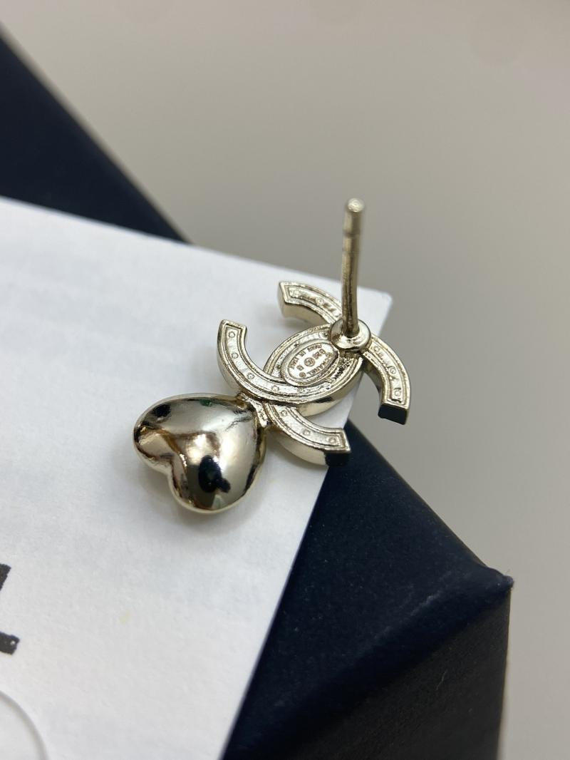 Chanel Earrings YCE90804