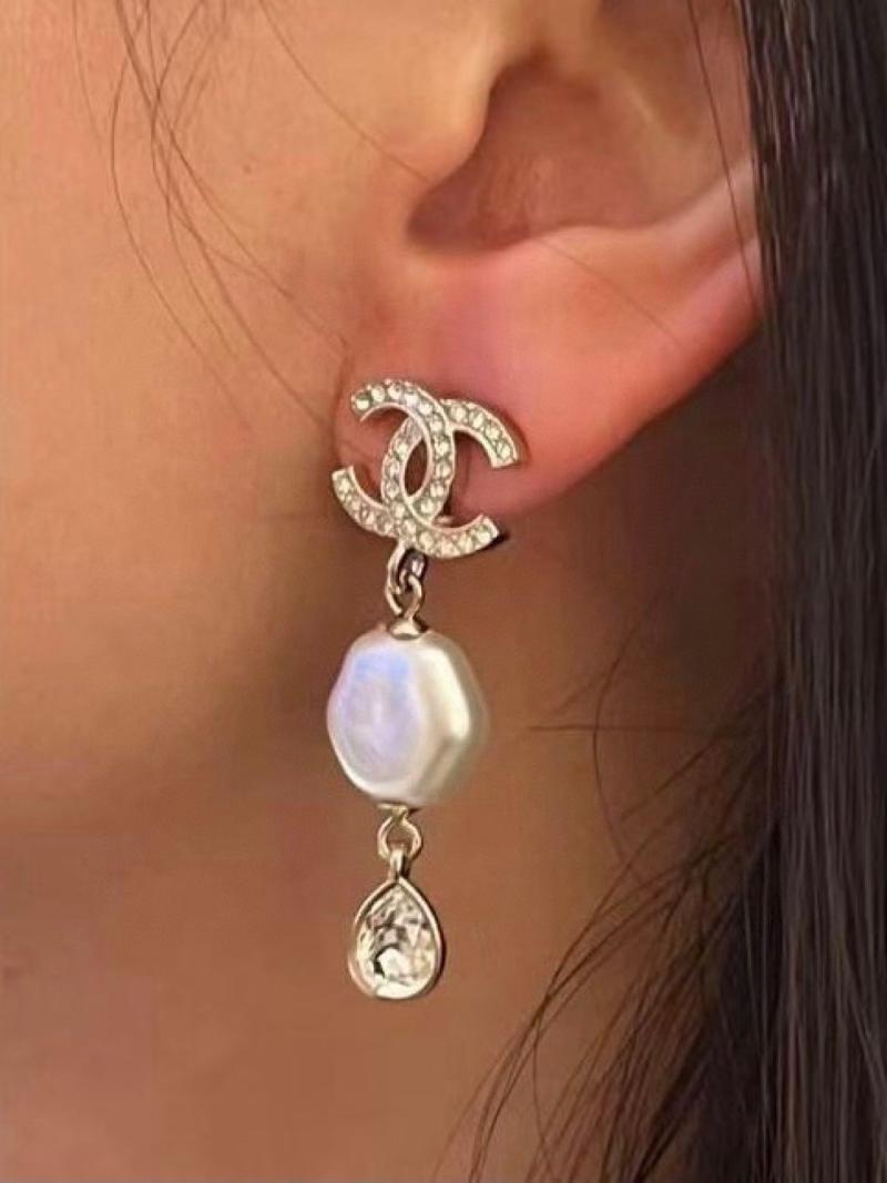 Chanel Earrings YCE91301