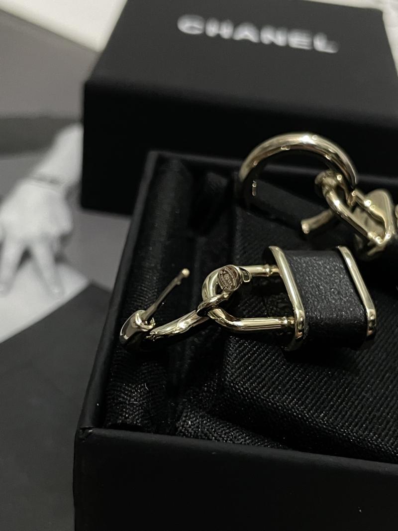 Chanel Earrings YCE91308
