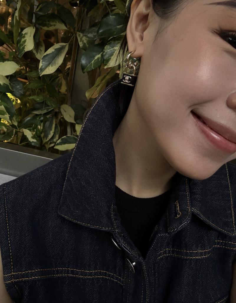 Chanel Earrings YCE91308