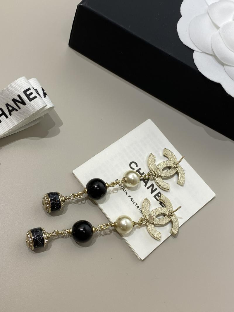 Chanel Earrings YCE91310