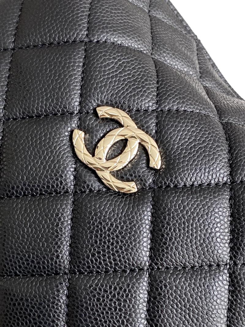 Chanel mini handbag with Top Handle Black AP4591