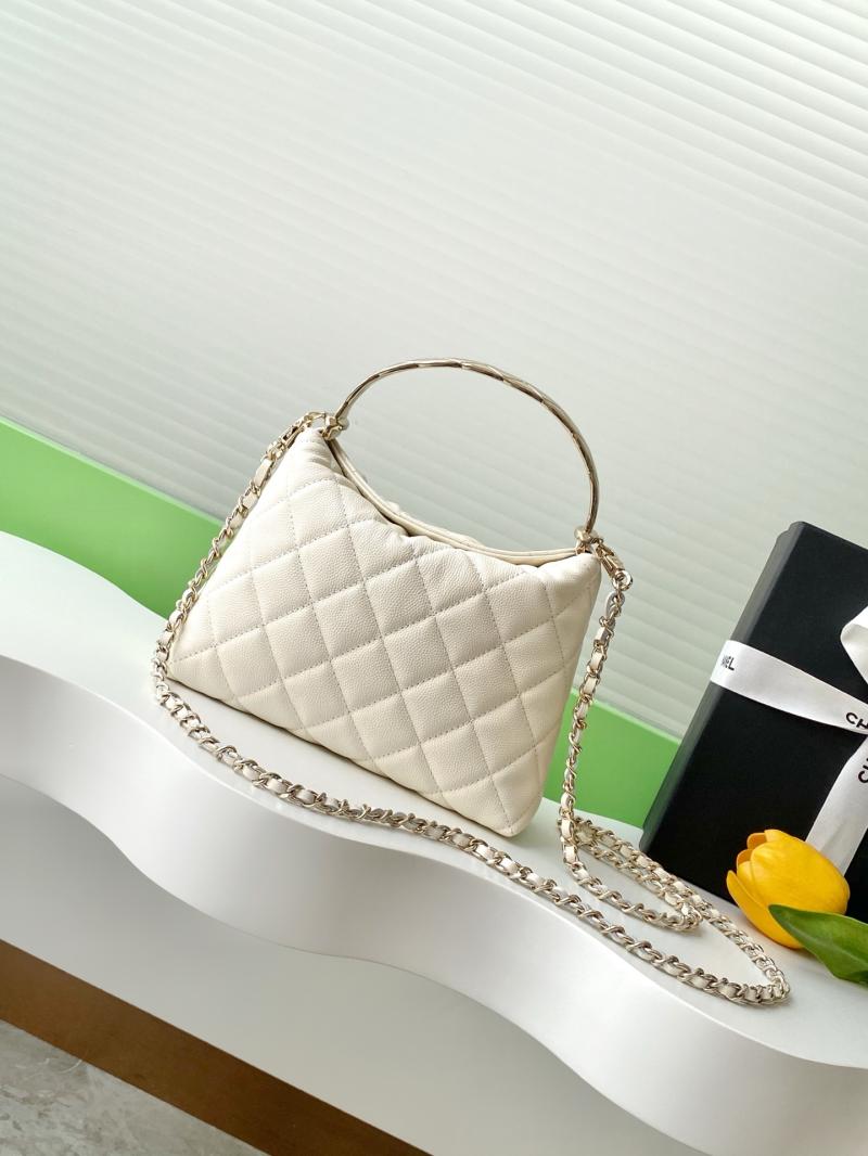 Chanel mini handbag with Top Handle White AP4591