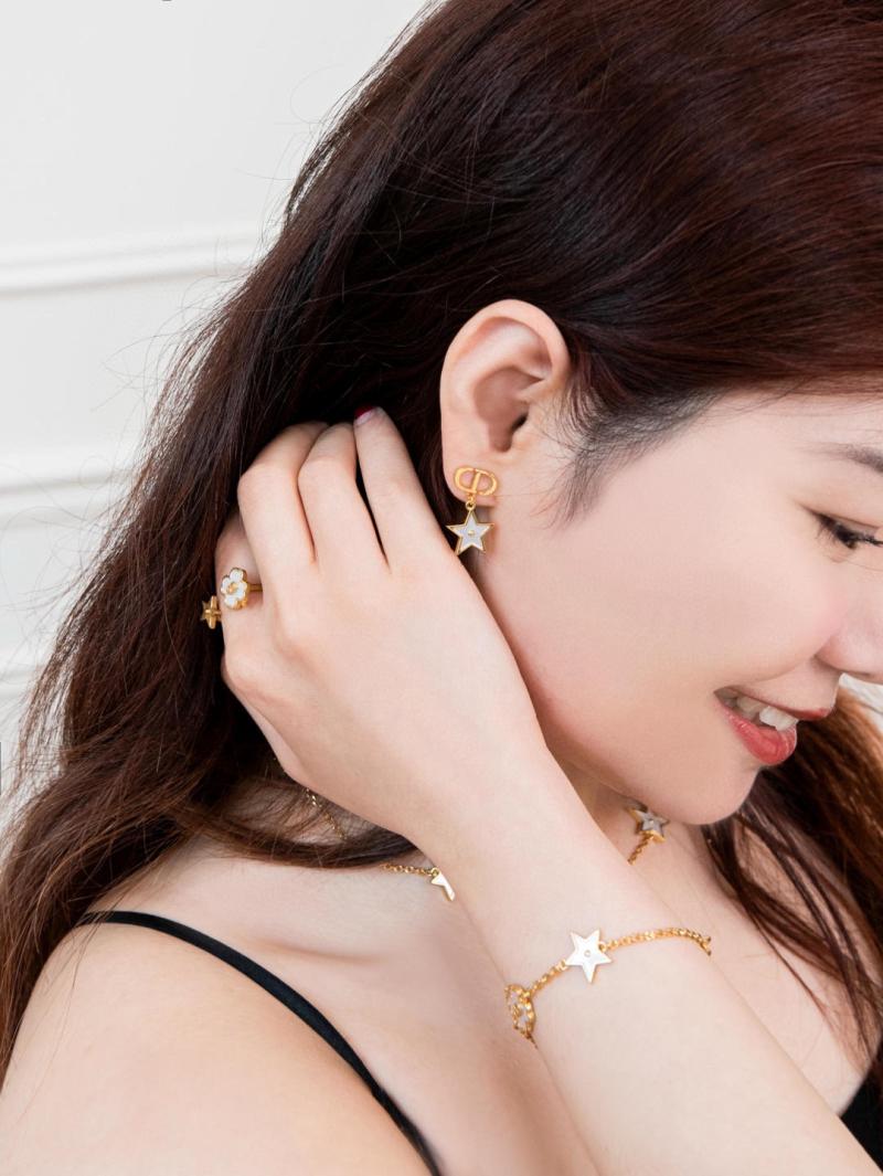 Dior Bracelet YDE90702