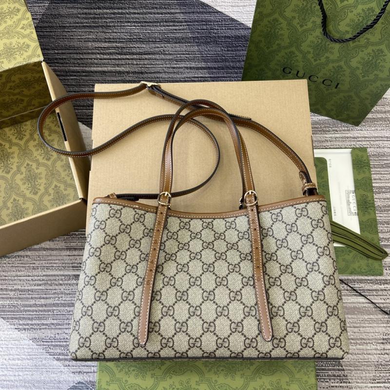 Gucci GG Emblem medium tote bag Brown 815214