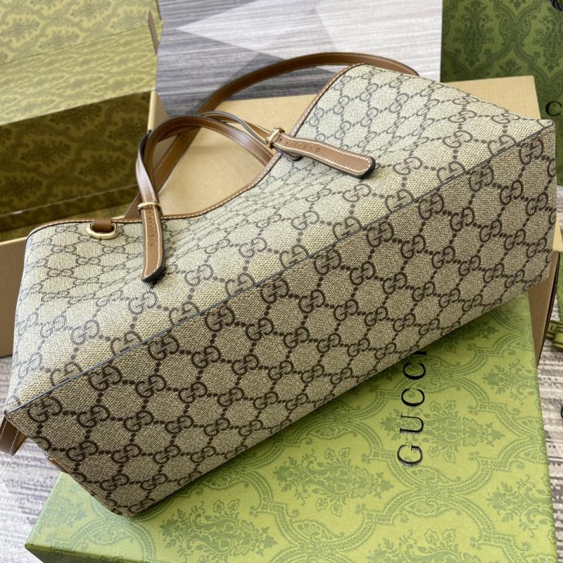 Gucci GG Emblem medium tote bag Brown 815214