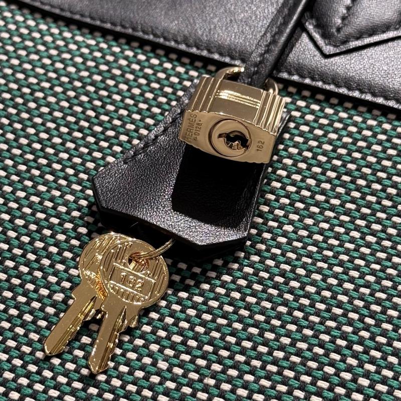 Hermes Birkin 30 Bag Green HB0908