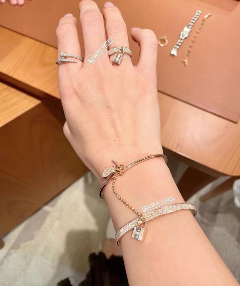 Hermes Bracelet YHB90701