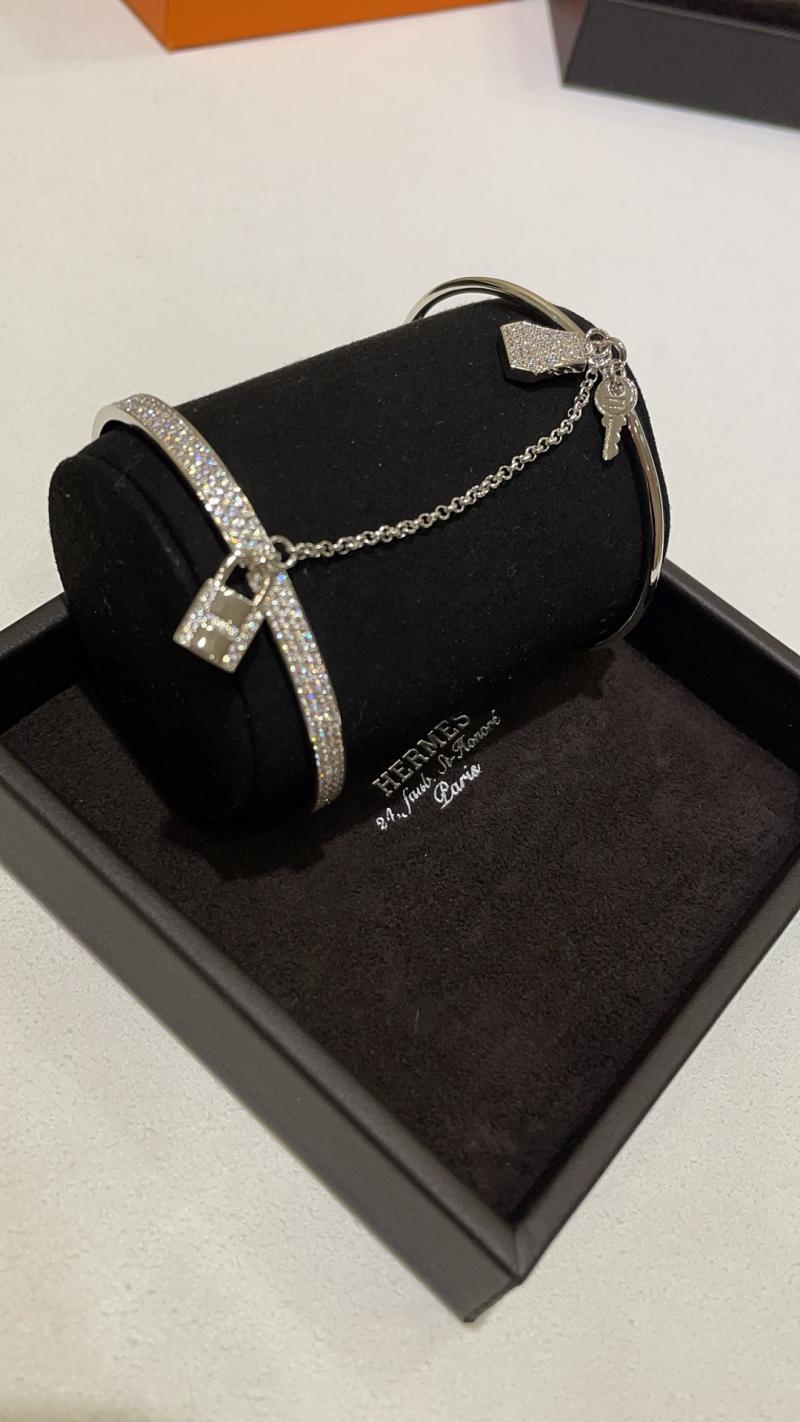 Hermes Bracelet YHB90702