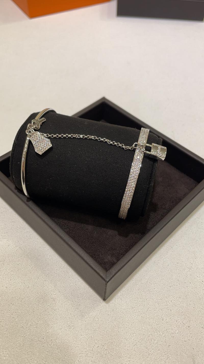Hermes Bracelet YHB90702